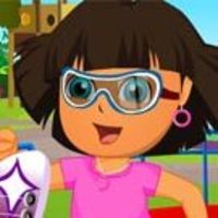 Pretty Dora Roller Skating